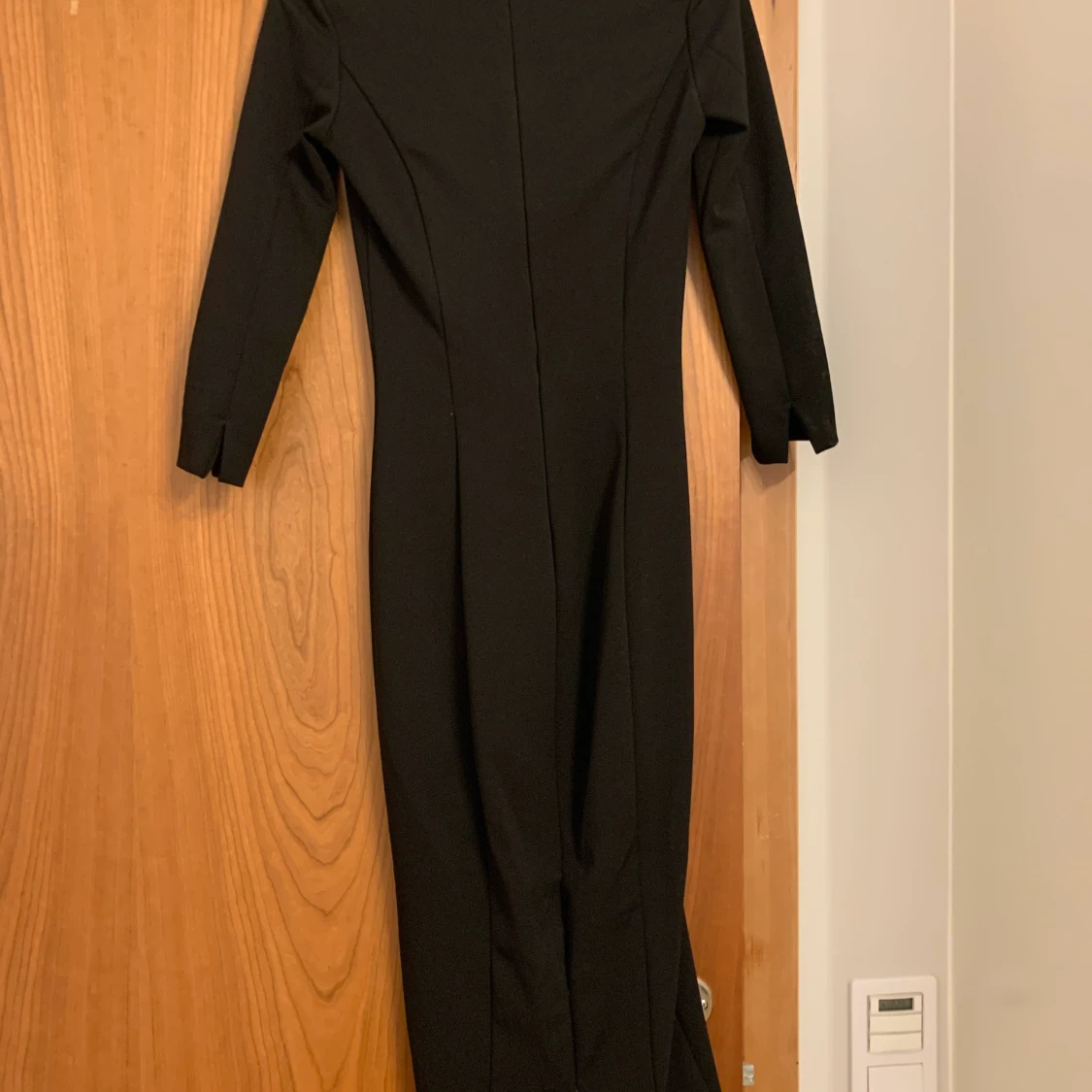 Tight knälång fodralklänning - 91