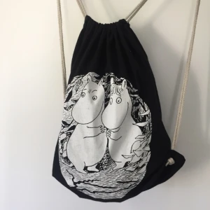  - Handgjord väska med muminmotiv.  Kolla gärna in mina andra annonser!