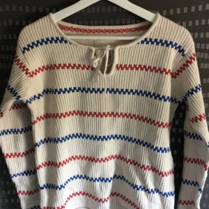  - Fin pippitröja från Lager 157 storlek Small. Finns i Gävle men skickar gärna mot frakt 🌟