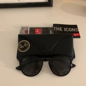 - Ray-ban modellen ”Erika”. Väldigt bra skick!