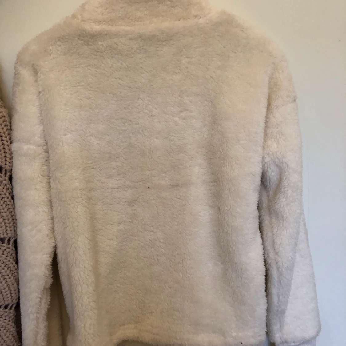 Fluffig tröja - 90