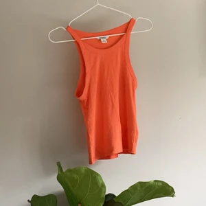 Topp från monki - Fint litet linne köpt på monki 😊