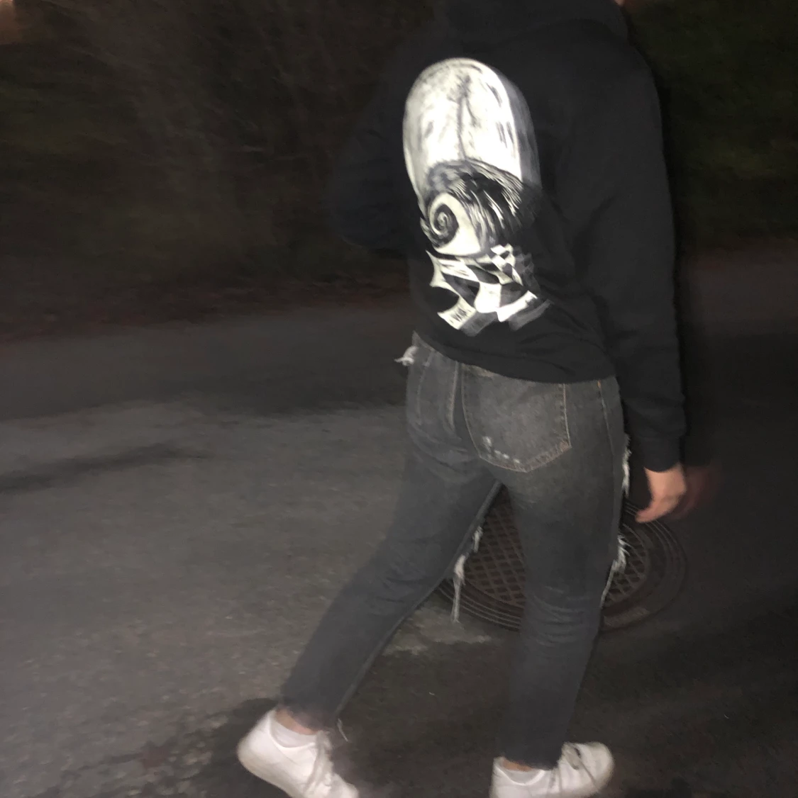 Vans hoodie glow in the dark  - 91