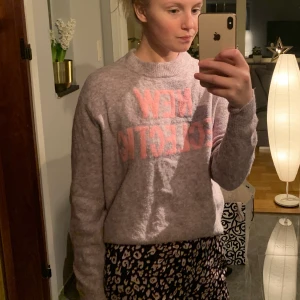 Stickad tröja - mysig stickad tröja från HM stl S