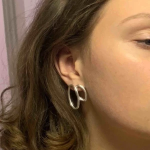  - All blues ellipse den större storleken på  bilden 