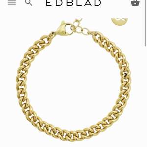 Säljer mitt fina armband från Edblad då jag är mer silver än guld person, använd 2 gånger. Frakt ingår i priset. 