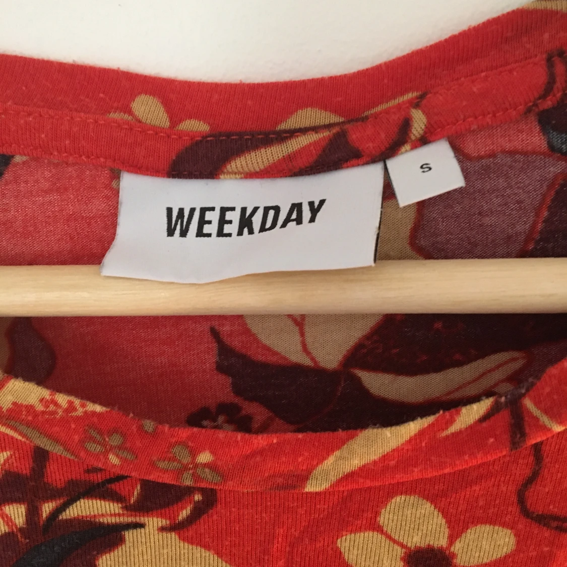 Långärmad mönstrad tröja storlek small - 91