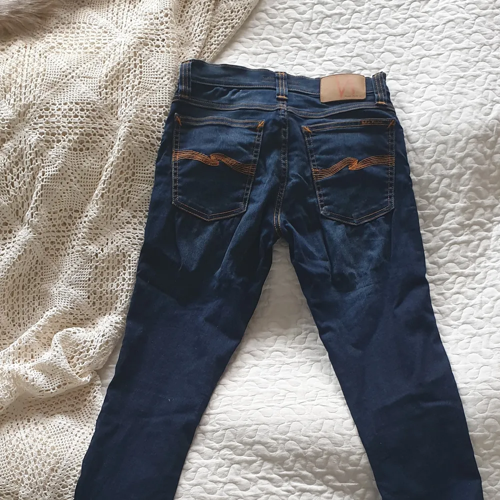 Strechiga sköna  nudiejeans( raka ben) i mycket gott skick stl 26/32. Mörkblå.. Jeans & Byxor.
