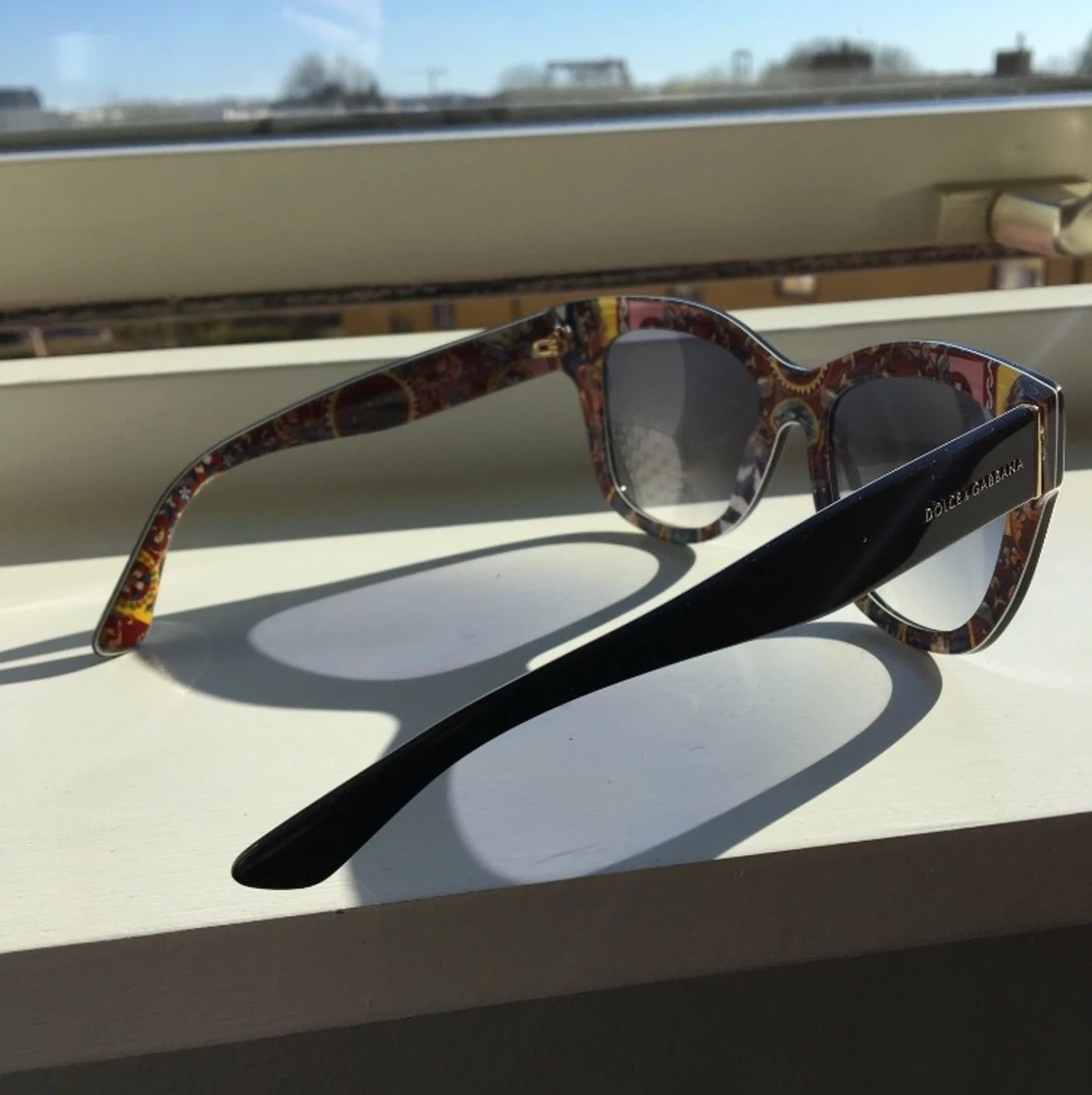 Dolce & Gabbana solglasögon nypris 2100. - 91