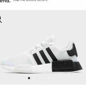  - Helt ny! NMD_R1 från JDsports. Säljer pga fel storlek.