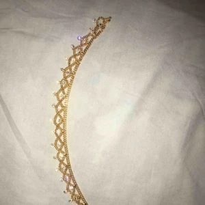 Forlänk i guld färg - Väldig fin ankelkedja/ fotlänk i guld färg. Aldrig använd. Fraktar🌸