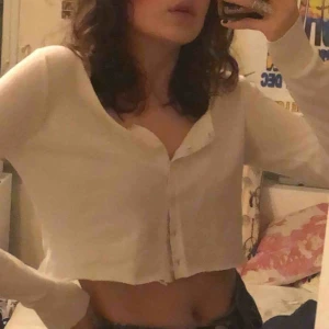 vit kofta - en vit kofta 