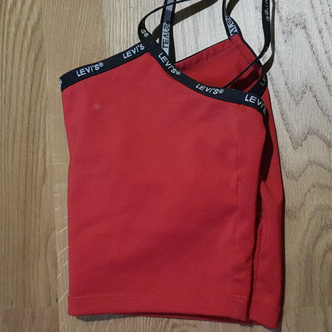 Röd Levis top - 90