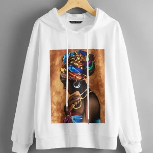 Shein hoodie - As snygg och trendig Hoodie med tryck). Kan inte ta egna bilder pga att jag inte är hemma just nu men plagget ser precis ut som på bilden men har lite tunnare material💖❣️: