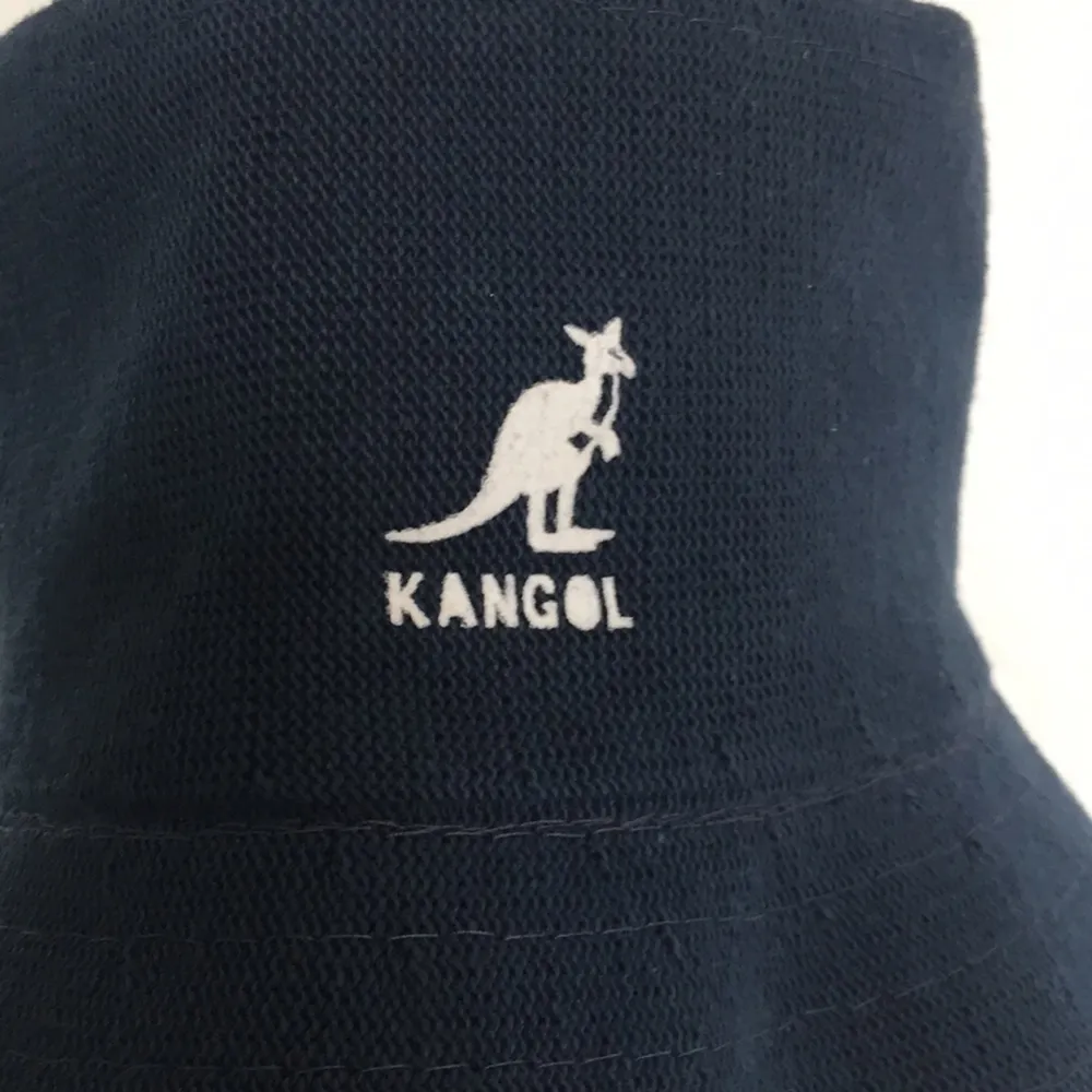 Kangol bucket hat! (Finns att hämta i Sthlm). Accessoarer.