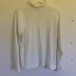  - Storlek L men funkar på en S