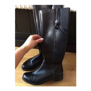  - Leather boots from Molton, used only twice 