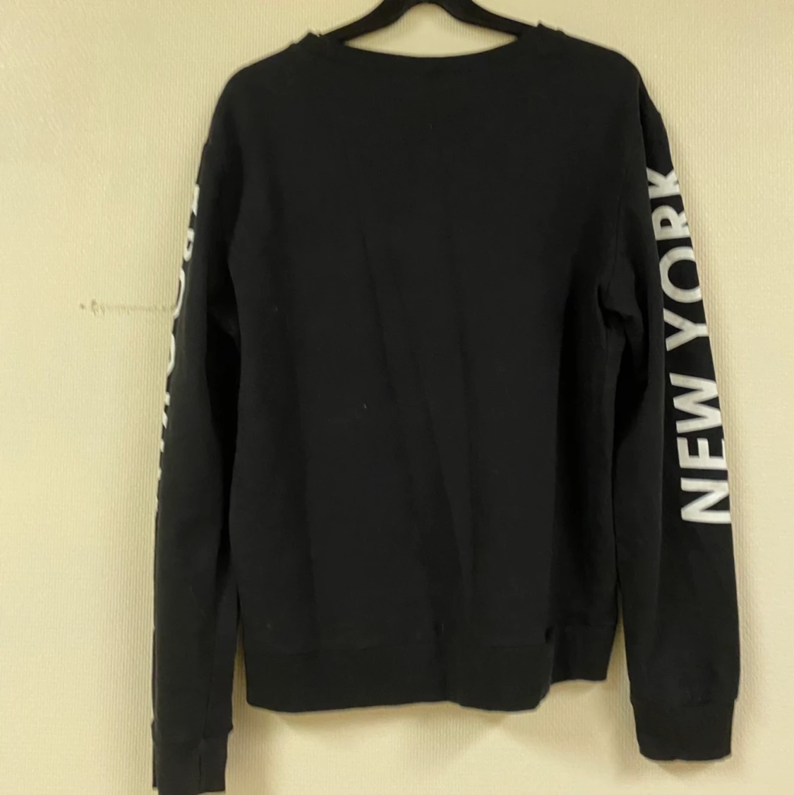 Svart New York Tröja - 90