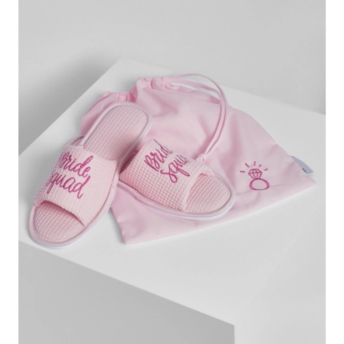 Tofflor från Boohoo - 91