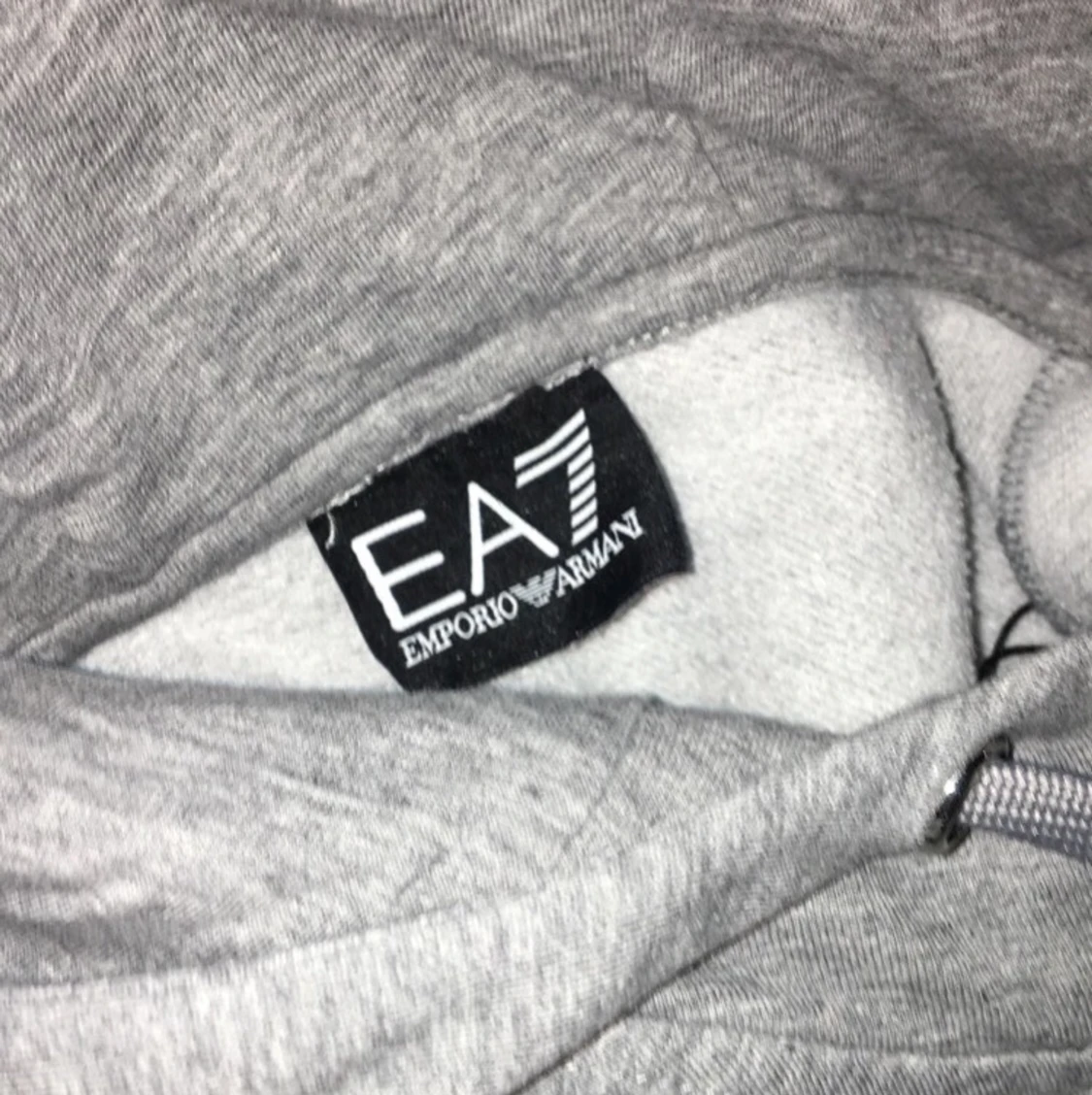 Äkta Emporio Armani hoodie EA7