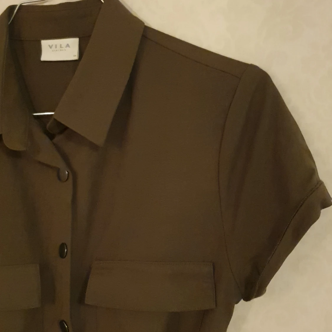 Olivgrön "Utility"-klänning - 91