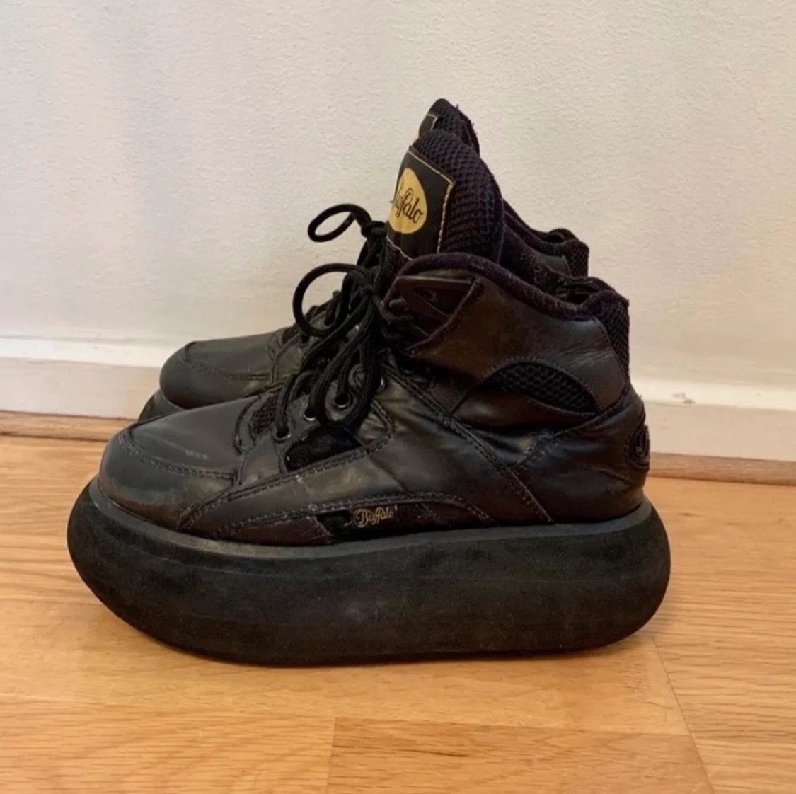 Buffalo tower 90’s - 91