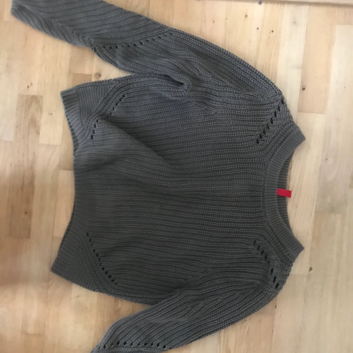 Militärgrön stickad tröja - 90