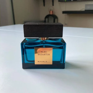 RITUALS BLEU BYZANTIN - används 3-4 gånger. Som ny