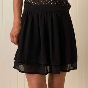 Black skirt from H&M. 