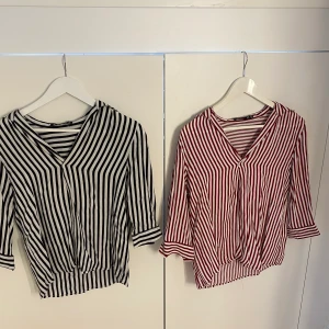 Randiga Blusar - Snygga blusar från Bershka, storlek XS. 50kr/st eller båda för 80kr