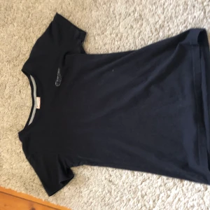 Champion t shirt - Snygg champion t shit strlk s 70kr+frakt