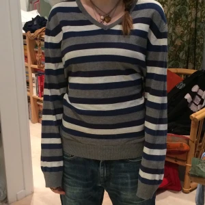 Vintage nike tröja ;) - Jätte fin stickad nike tröja! Köpt vintage men i bra skick✨. 