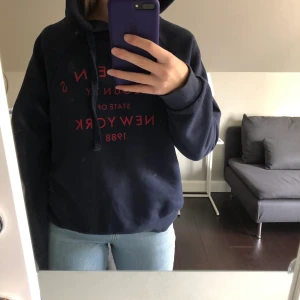 hoodie från gina - säljer denna fina hoodie från ginatricot!!!