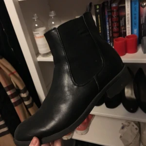  - Kängor från hm. Betalning via swish Fraktar! 🎀