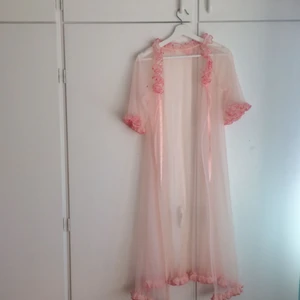  - Vintage Kimono/peignoir plagg, second hand med superfina detaljer