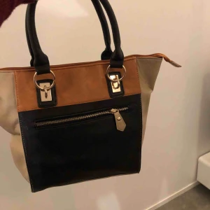  - Fri frakt!aldrig använd