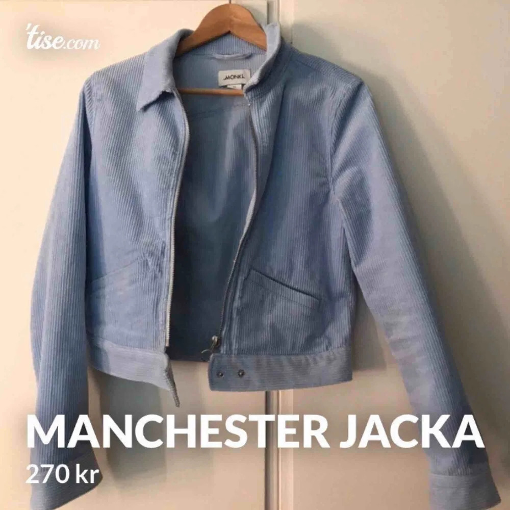 Manchester jacka i babyblå färg ifrån Monki ⚡️. Jackor.