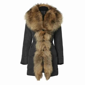  - Hollies jacka Äkta päls Storlek 38 (S) Knappt använd  Nypris 6999kr