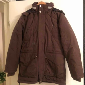  - Vinterjacka från Helly Hansen