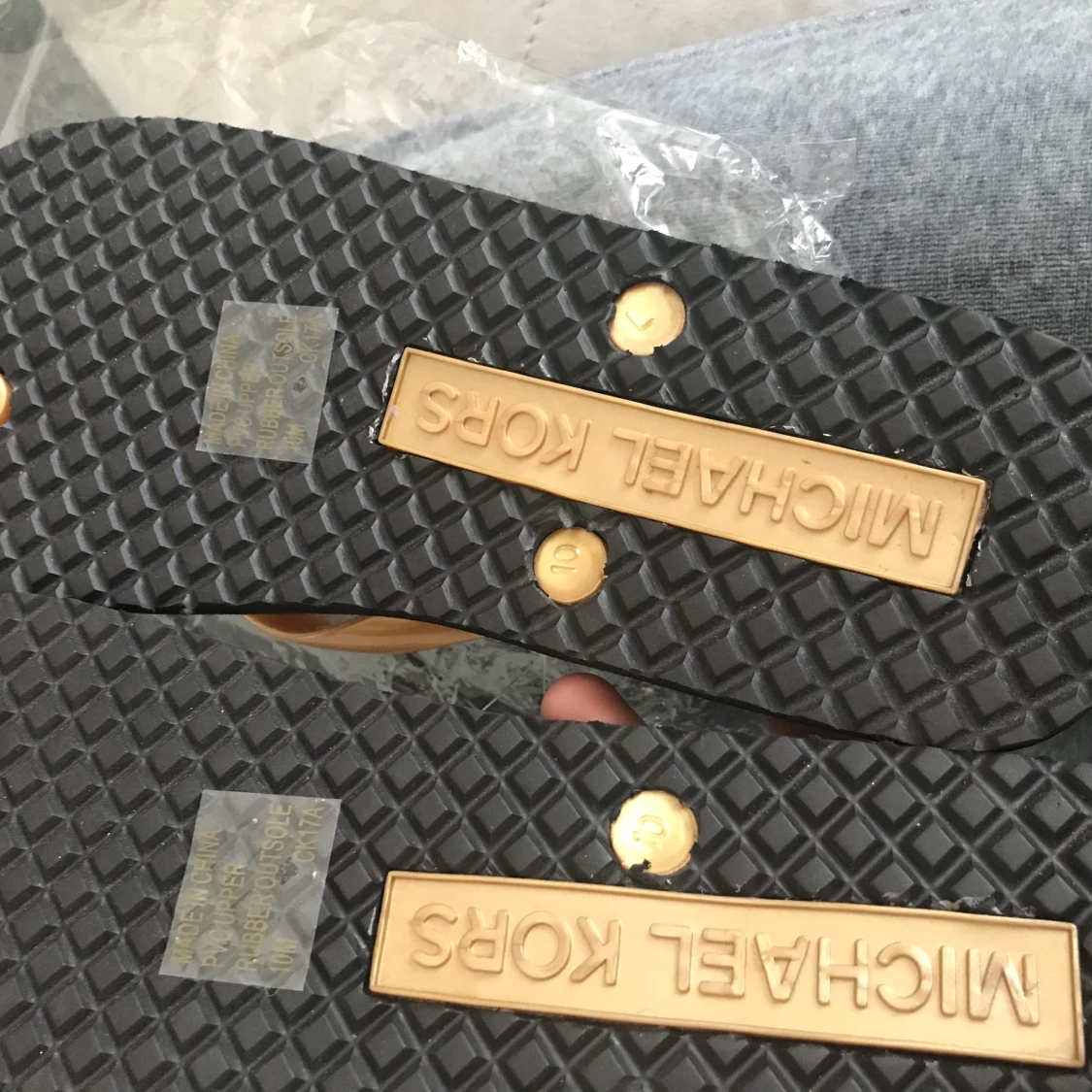 Michael kors tofflor  - 91