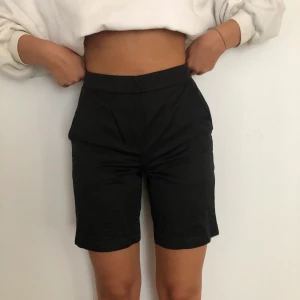 NAKD SHORTS - Snygga, trendiga shorts från NAKD