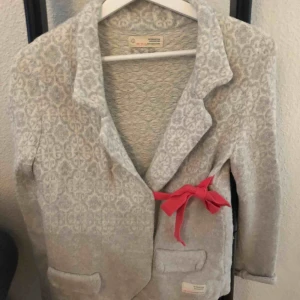  - Odd molly kofta. Använd 3-4 gånger. Frakt tillkommer 