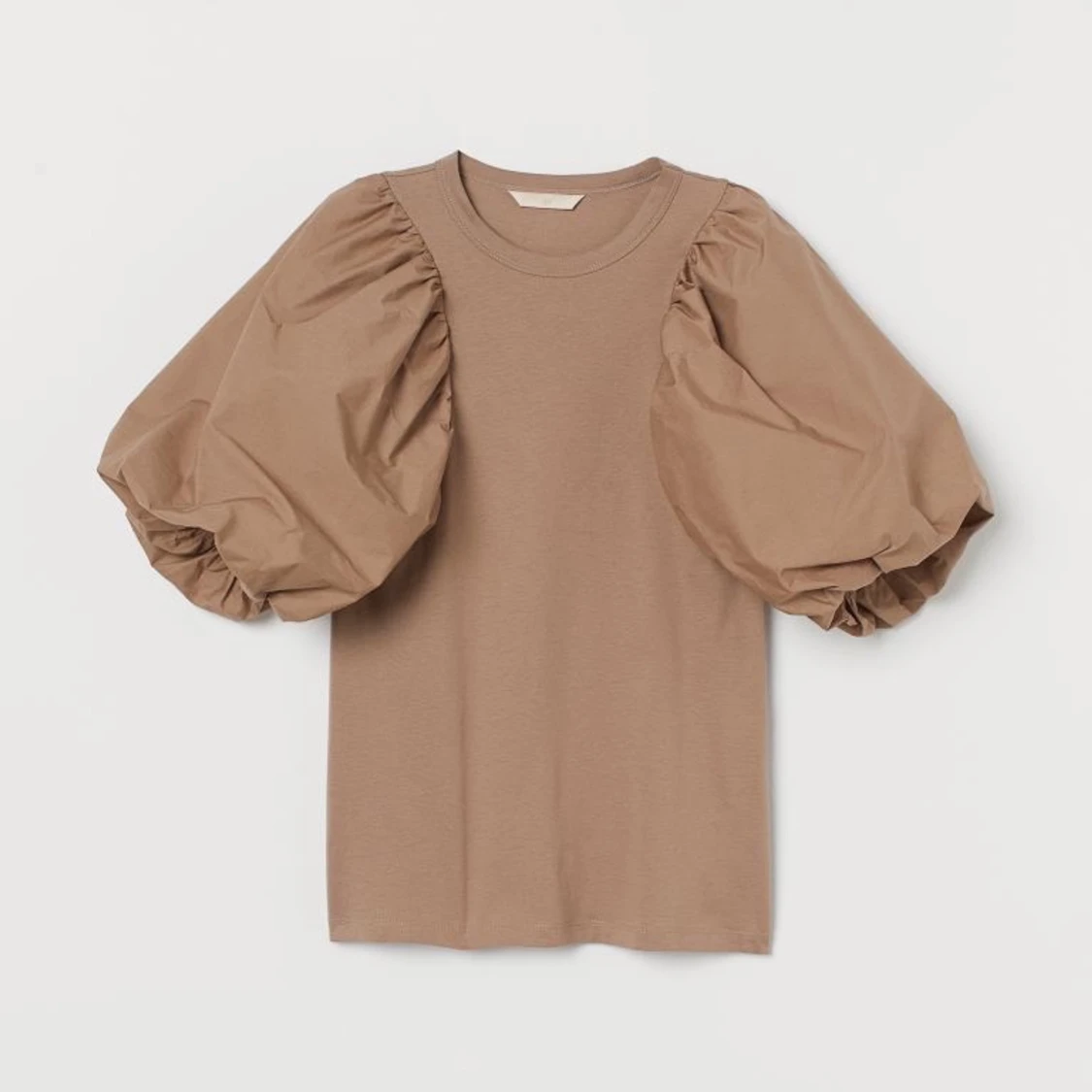 T-shirt med puffärm!