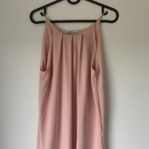 Linne - Linne ifrån Gina Tricot, använd sparsamt