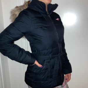 Vinterjacka - Vinterjacka i bra skick.