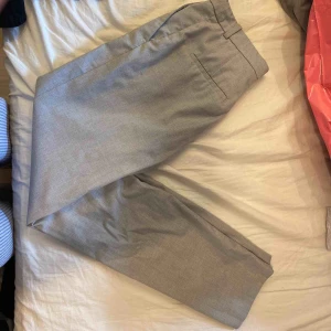  - Passar mig som är en 36! Skit snygga! Inga slitningar💞 kom med eget pris 