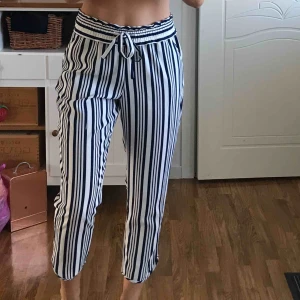  - Fina somriga byxor 