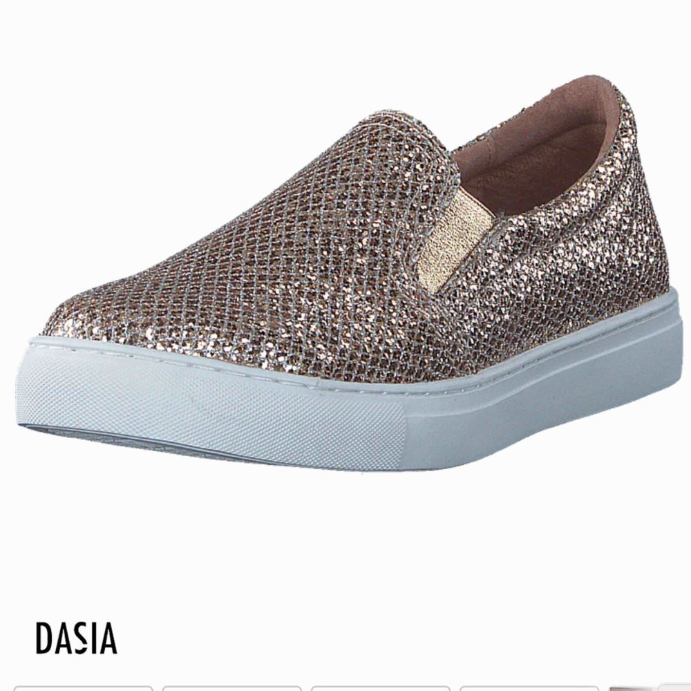 Säljer dessa skor ifrån Dasia, | Plick Second Hand