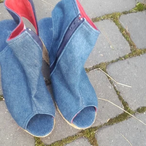  - helt nya slog från Duffy .
avhämtning ok
frakt tillkommer