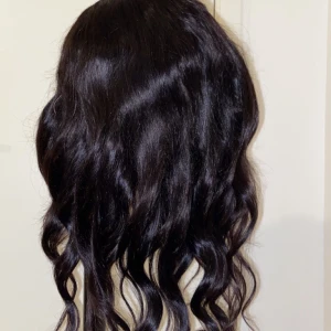 Human hair wig - 100% human hair wig, it can be straightened and curly 